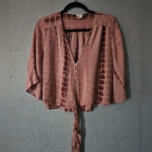 BY TOGETHER Textured Top Short Sleeve Size Large